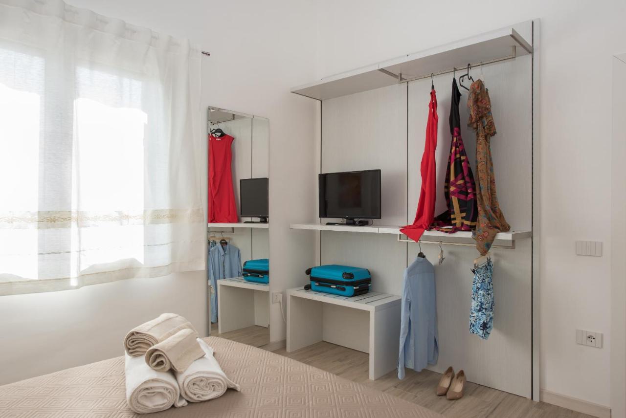 Ferienwohnung Loft Lungomare Àrbatax Exterior foto