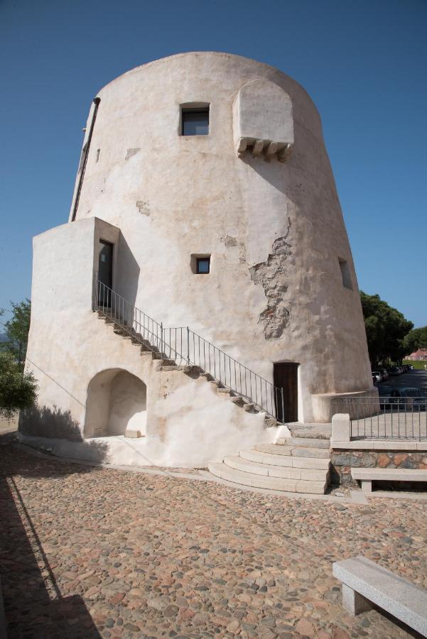 Ferienwohnung Loft Lungomare Àrbatax Exterior foto