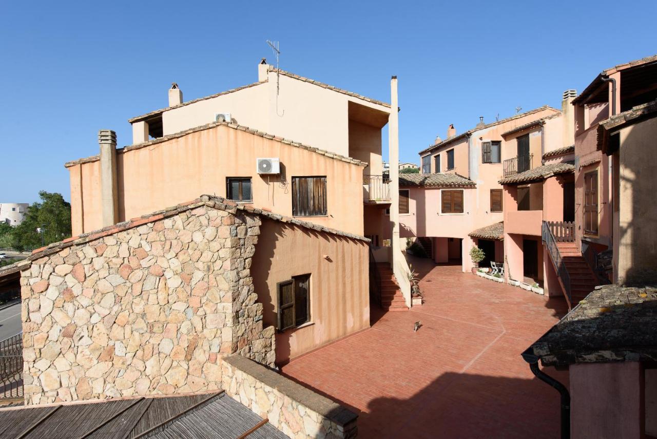 Ferienwohnung Loft Lungomare Àrbatax Exterior foto